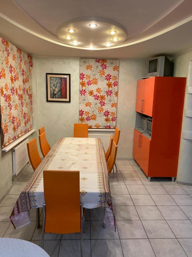 Приватний будинок з сауною та більярдом Khascheve Экстерьер фото